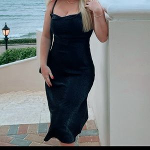 FOREVER21 black leopard midi dress; size medium